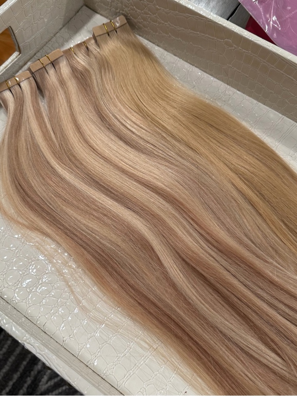 Blonde 16/22 Tape In Hair Extensions - Natural Blonde Multi-Tone 180g #TG1 - Picture 7 of 14